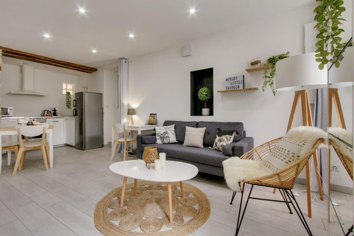 Palm House Sauna City Center Ideal Insead Fontainebleau Extérieur photo